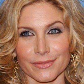 Elizabeth Mitchell Bio, Affair, Divorce, Net Worth, Age, Husband